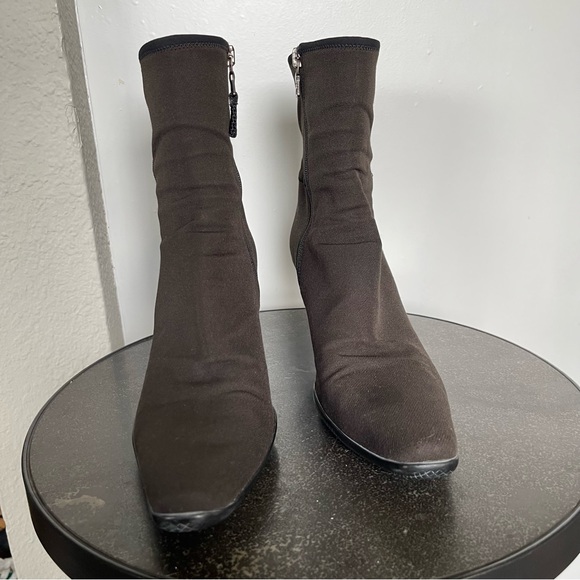 Prada Brown Nylon Spellout Logo Heeled Ankle Boots - Picture 5 of 16